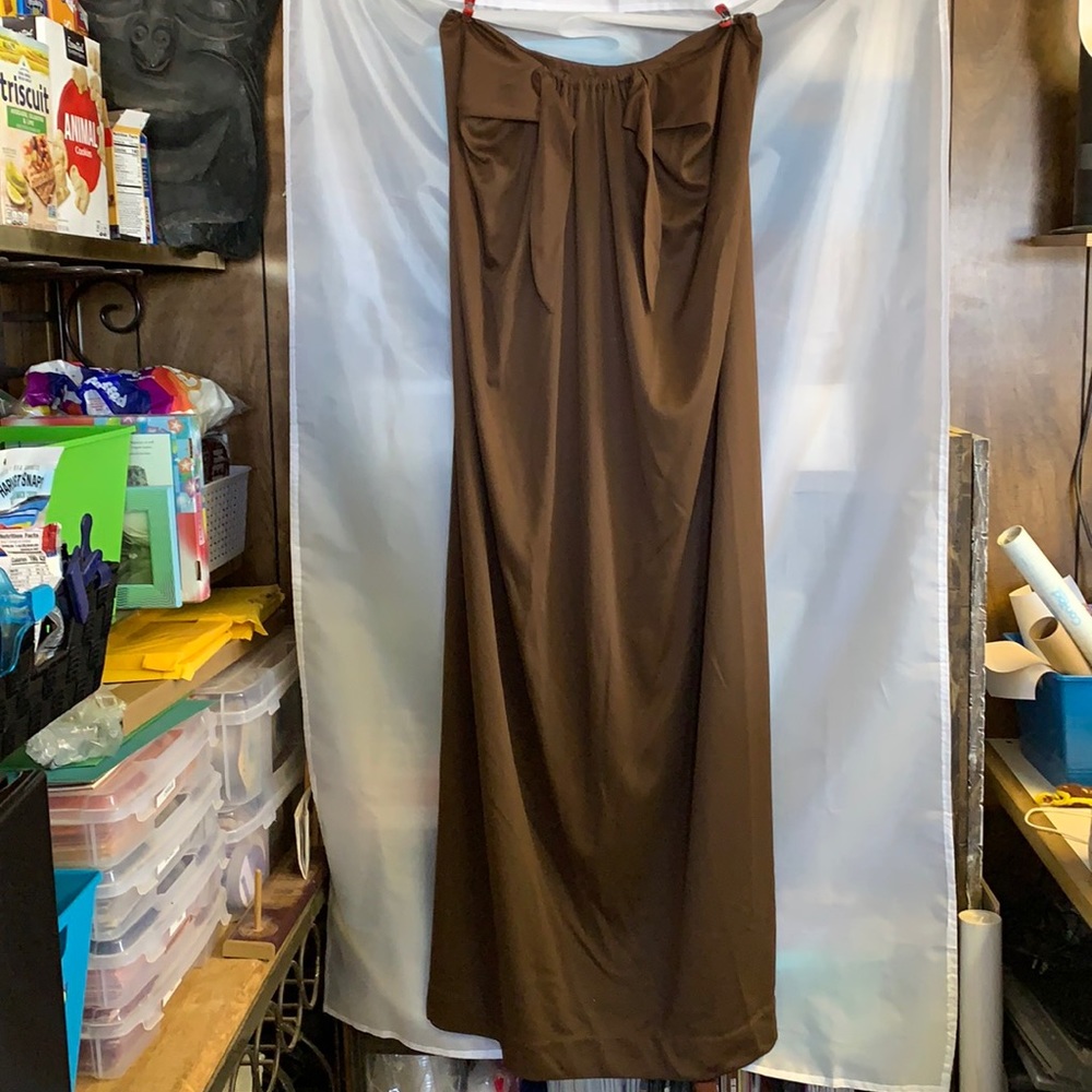 Brown dress